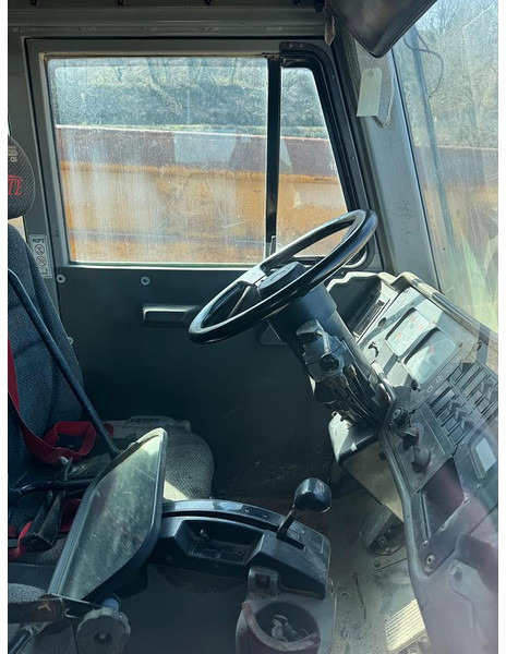Caterpillar 769D - Cabina e interior para Piezas de recambio: foto 5 Caterpillar 769D - Cabina e interior para Piezas de recambio: foto 5