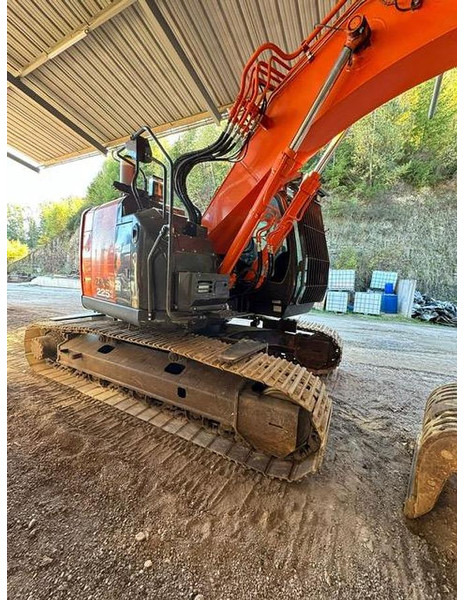 Hitachi ZX225USLC-6 - Excavadora: foto 2 Hitachi ZX225USLC-6 - Excavadora: foto 2