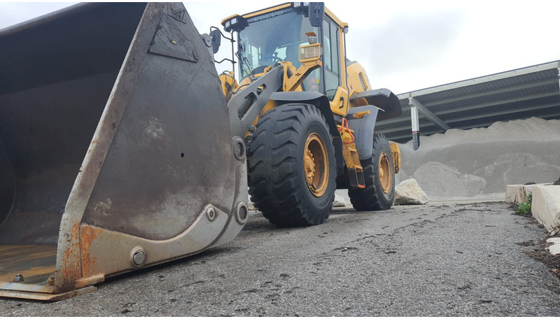 Volvo L90H - Cargadora: foto 3 Volvo L90H - Cargadora: foto 3