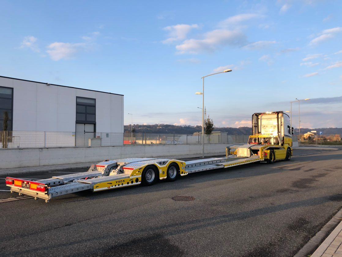 Portavehículos semirremolque para transporte de equipos pesados nuevo VEGA-S (2 AXLE TRUCK CARRIER): foto 7 Portavehículos semirremolque para transporte de equipos pesados nuevo VEGA-S (2 AXLE TRUCK CARRIER): foto 7