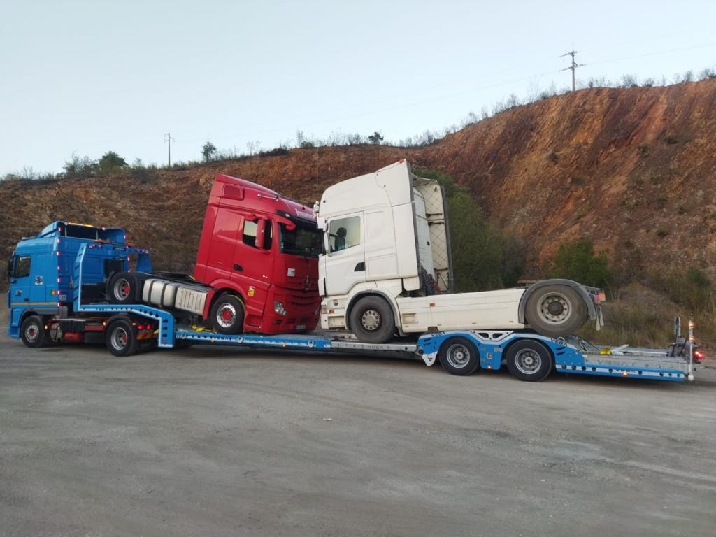 Portavehículos semirremolque para transporte de equipos pesados nuevo VEGA-S (2 AXLE TRUCK CARRIER): foto 15 Portavehículos semirremolque para transporte de equipos pesados nuevo VEGA-S (2 AXLE TRUCK CARRIER): foto 15
