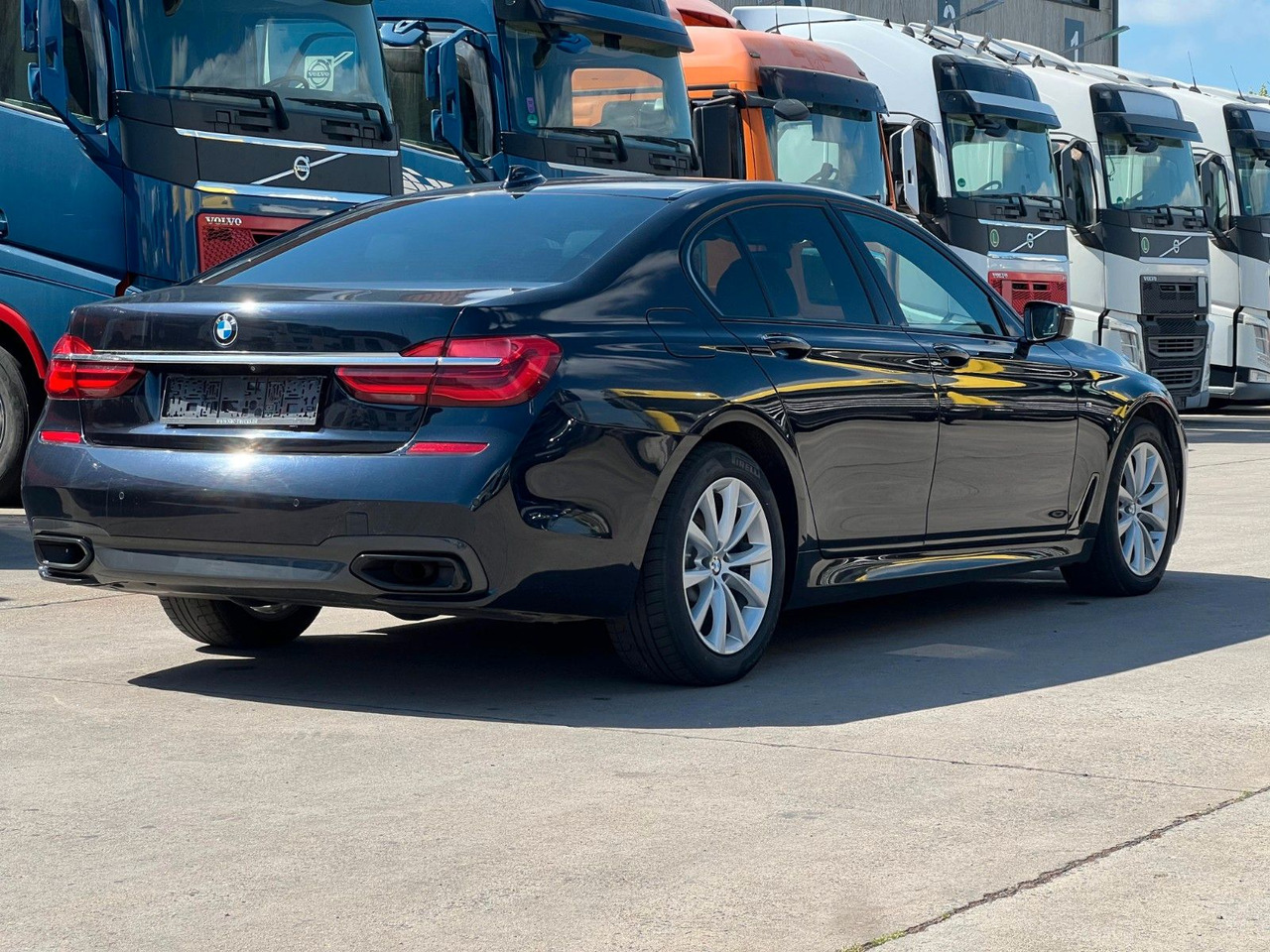 BMW 740D*xDrive*ACC* MASSAGE *STANDHE *LUFT*M PAKET BMW 740D*xDrive*ACC* MASSAGE *STANDHE *LUFT*M PAKET - Sedan: foto 5 BMW 740D*xDrive*ACC* MASSAGE *STANDHE *LUFT*M PAKET BMW 740D*xDrive*ACC* MASSAGE *STANDHE *LUFT*M PAKET - Sedan: foto 5
