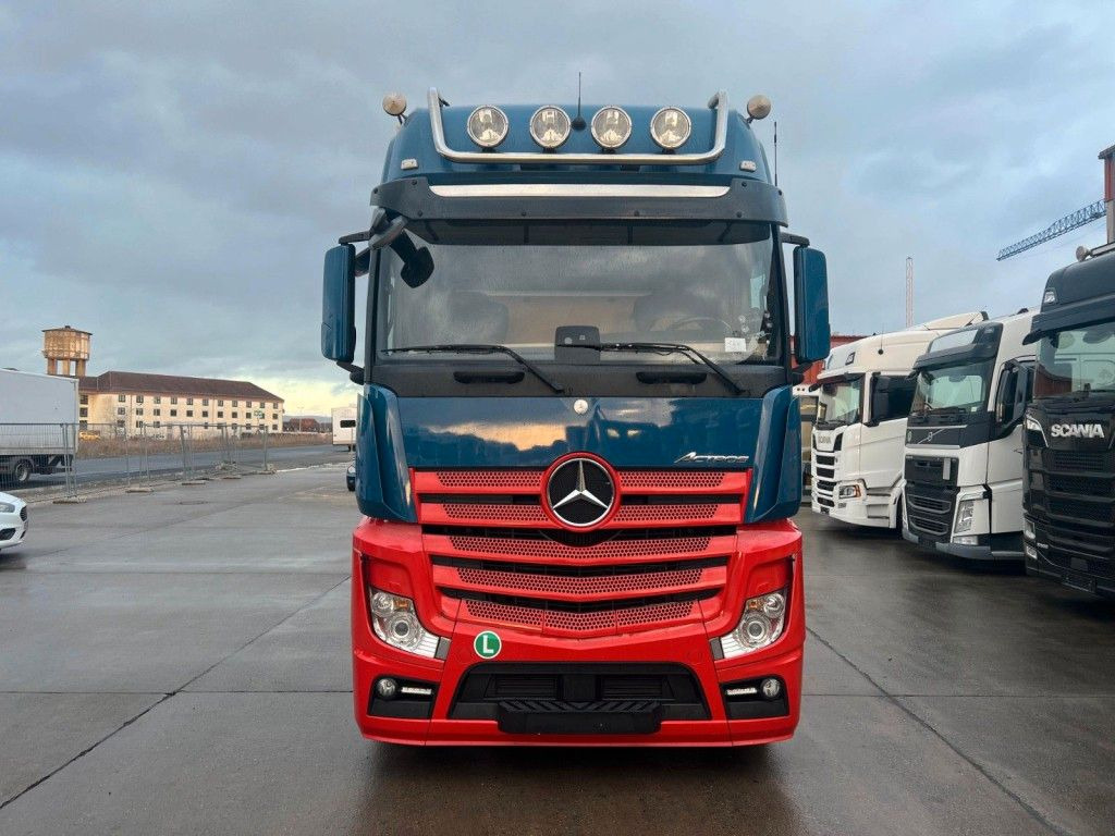 Mercedes-Benz ACTROS 1845 GIGASPACE * AUTOTRANSPORTER * - Portavehículos camión: foto 2 Mercedes-Benz ACTROS 1845 GIGASPACE * AUTOTRANSPORTER * - Portavehículos camión: foto 2