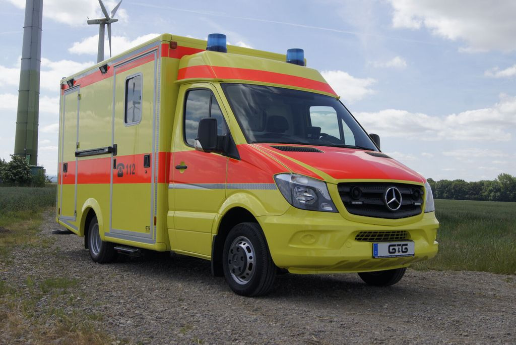 Mercedes-Benz Sprinter 519 // Mod. 2017 // 1 J Garantie // - Ambulancia: foto 3 Mercedes-Benz Sprinter 519 // Mod. 2017 // 1 J Garantie // - Ambulancia: foto 3