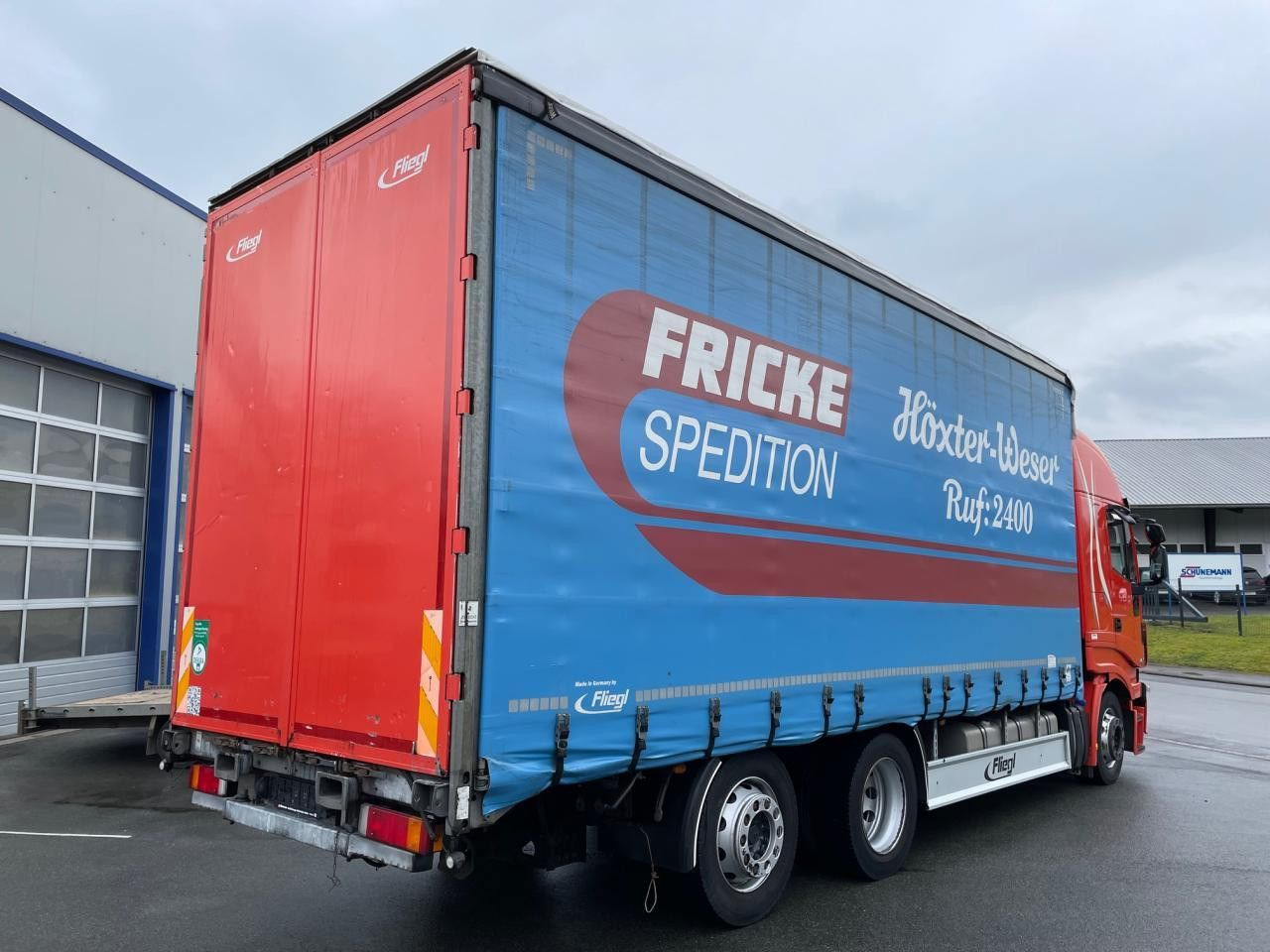 Iveco Stralis AS260S42Y/FP GV Euro6 Intarder Klima AHK Iveco Stralis AS260S42Y/FP GV Euro6 Intarder Klima AHK - Camión lona: foto 4 Iveco Stralis AS260S42Y/FP GV Euro6 Intarder Klima AHK Iveco Stralis AS260S42Y/FP GV Euro6 Intarder Klima AHK - Camión lona: foto 4