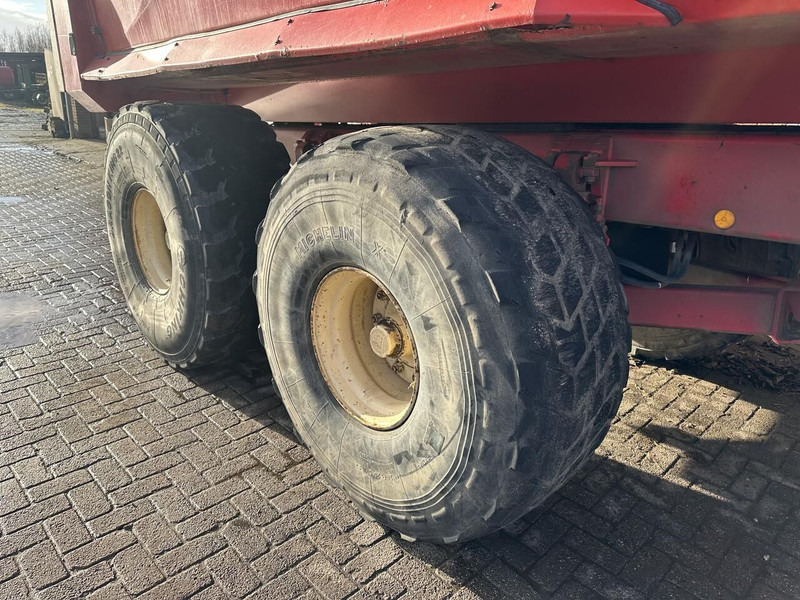 Volquete remolque Maxxim 240: foto 8 Volquete remolque Maxxim 240: foto 8