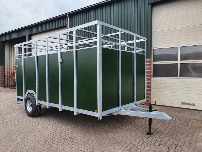 Veewagen voor 6 a 7 koeien - Remolque agrícola: foto 1 Veewagen voor 6 a 7 koeien - Remolque agrícola: foto 1