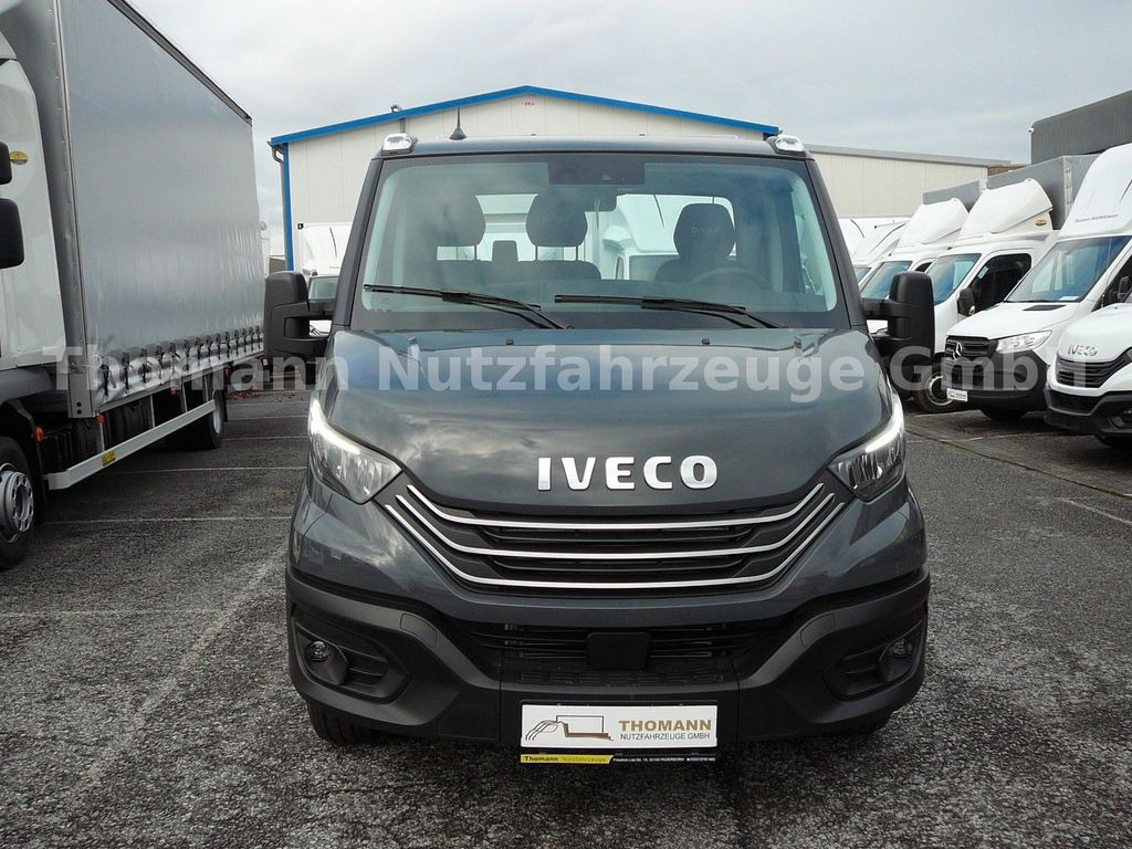 Iveco Daily 35S18 Autotransporter Aut. Luftfed. NAVI - Portavehículos camión, Vehículo comercial ligero: foto 2 Iveco Daily 35S18 Autotransporter Aut. Luftfed. NAVI - Portavehículos camión, Vehículo comercial ligero: foto 2