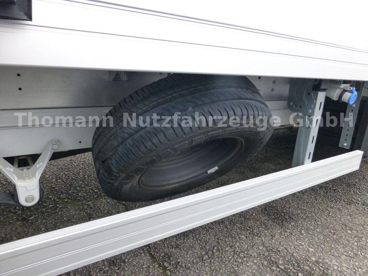 Frigorífico furgoneta nuevo Mercedes-Benz Sprinter 317 CDI Kühlkoffer Xarios 300 LBW: foto 15 Frigorífico furgoneta nuevo Mercedes-Benz Sprinter 317 CDI Kühlkoffer Xarios 300 LBW: foto 15