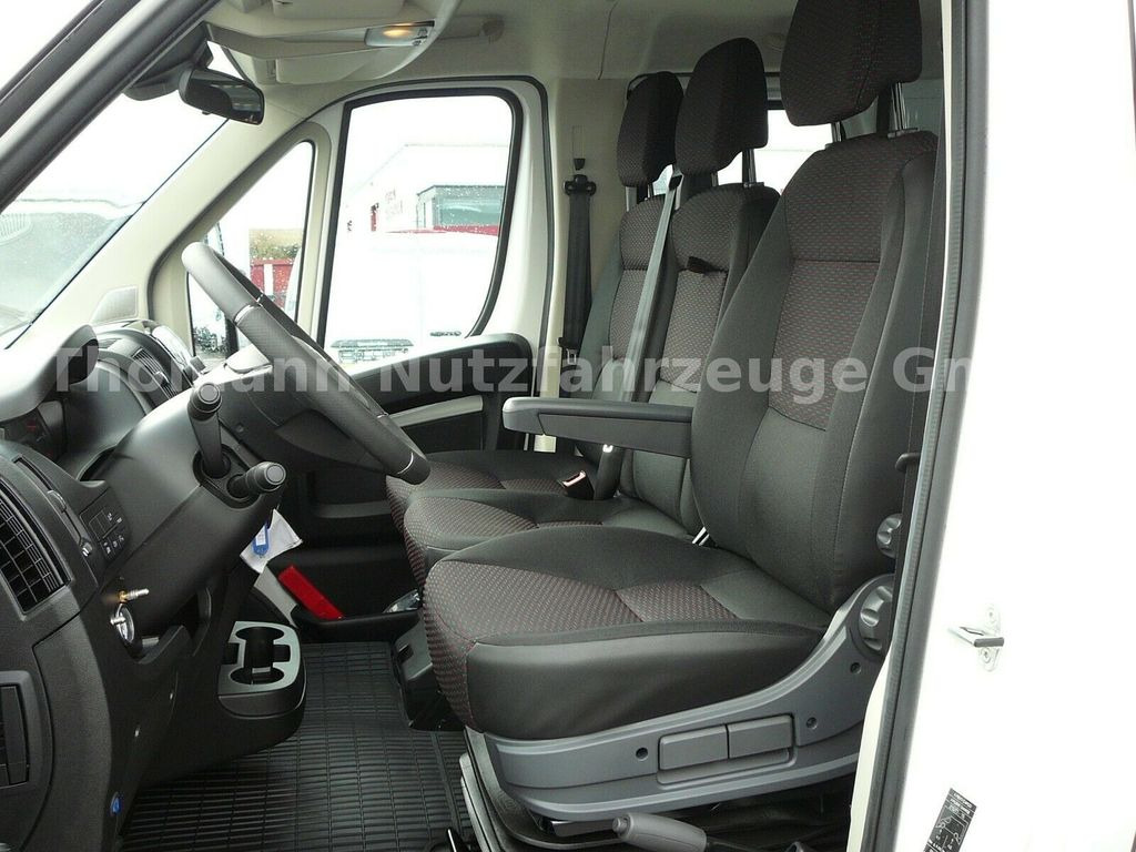 Caja abierta furgoneta, Furgoneta combi nuevo Peugeot Boxer Pritsche 7 Sitzer Klimaaut. Luftfederung: foto 9