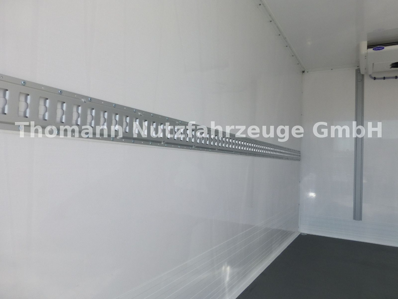 Frigorífico furgoneta Renault Master Kühlkoffer Xarios 300 GH mit LBW: foto 15 Frigorífico furgoneta Renault Master Kühlkoffer Xarios 300 GH mit LBW: foto 15