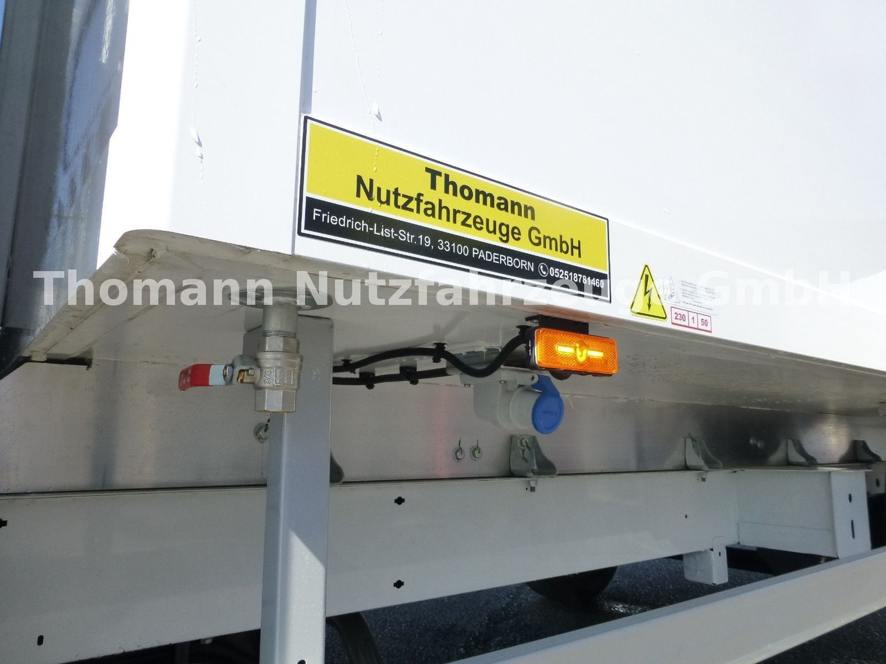 Frigorífico furgoneta Renault Master Kühlkoffer Xarios 300 GH mit LBW: foto 12 Frigorífico furgoneta Renault Master Kühlkoffer Xarios 300 GH mit LBW: foto 12