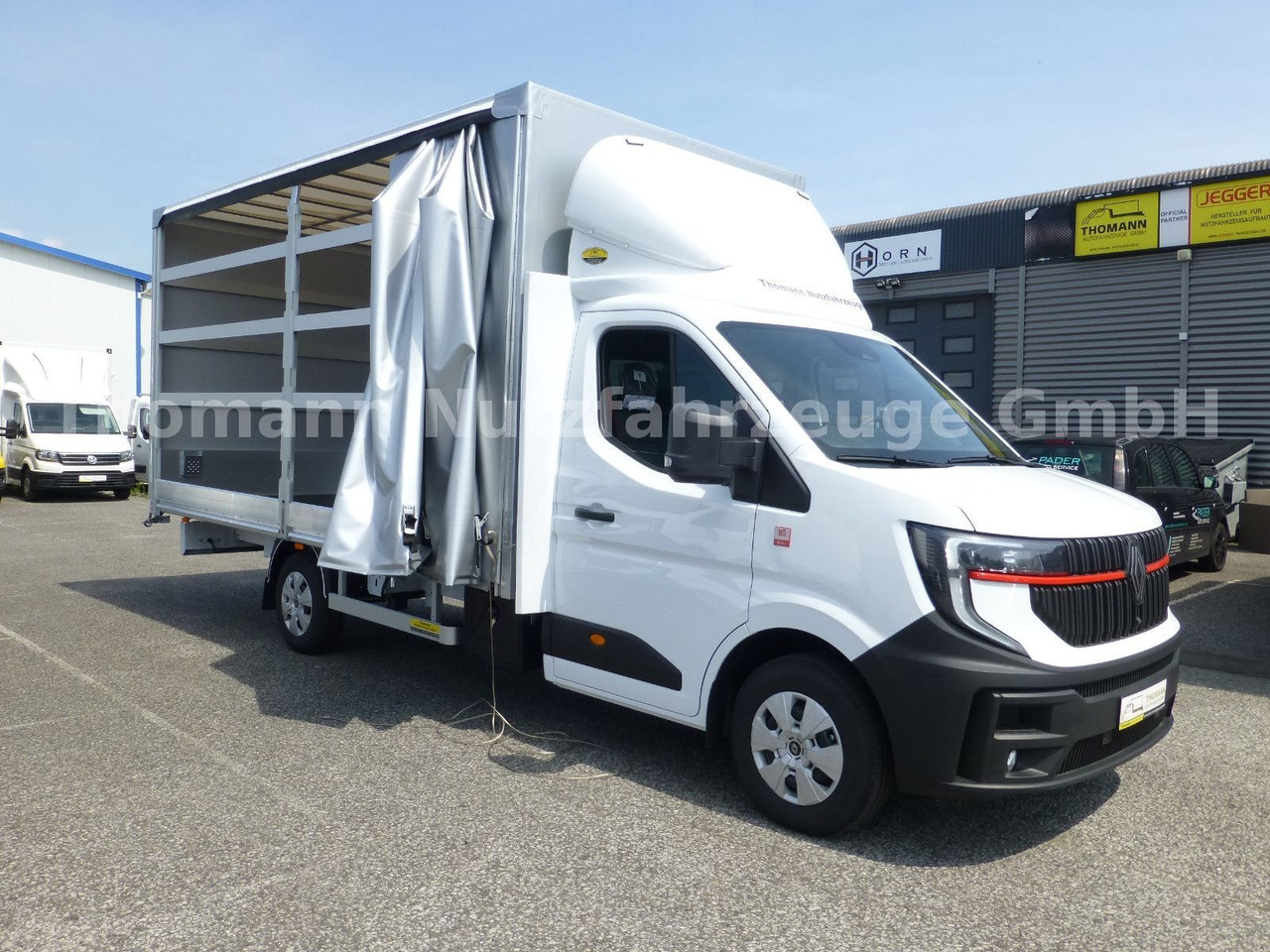 Renault NEW Master Pritsche Plane Vollalu - Furgoneta con caja de lona: foto 1 Renault NEW Master Pritsche Plane Vollalu - Furgoneta con caja de lona: foto 1