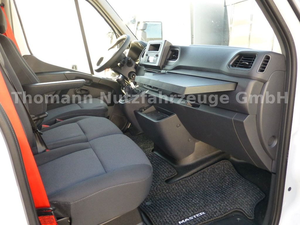 Foto del interior 1: Furgoneta con caja de lona nuevo Renault Pritsche Plane mit Schlafkabine hinten Renault Pritsche Plane mit Schlafkabine hinten