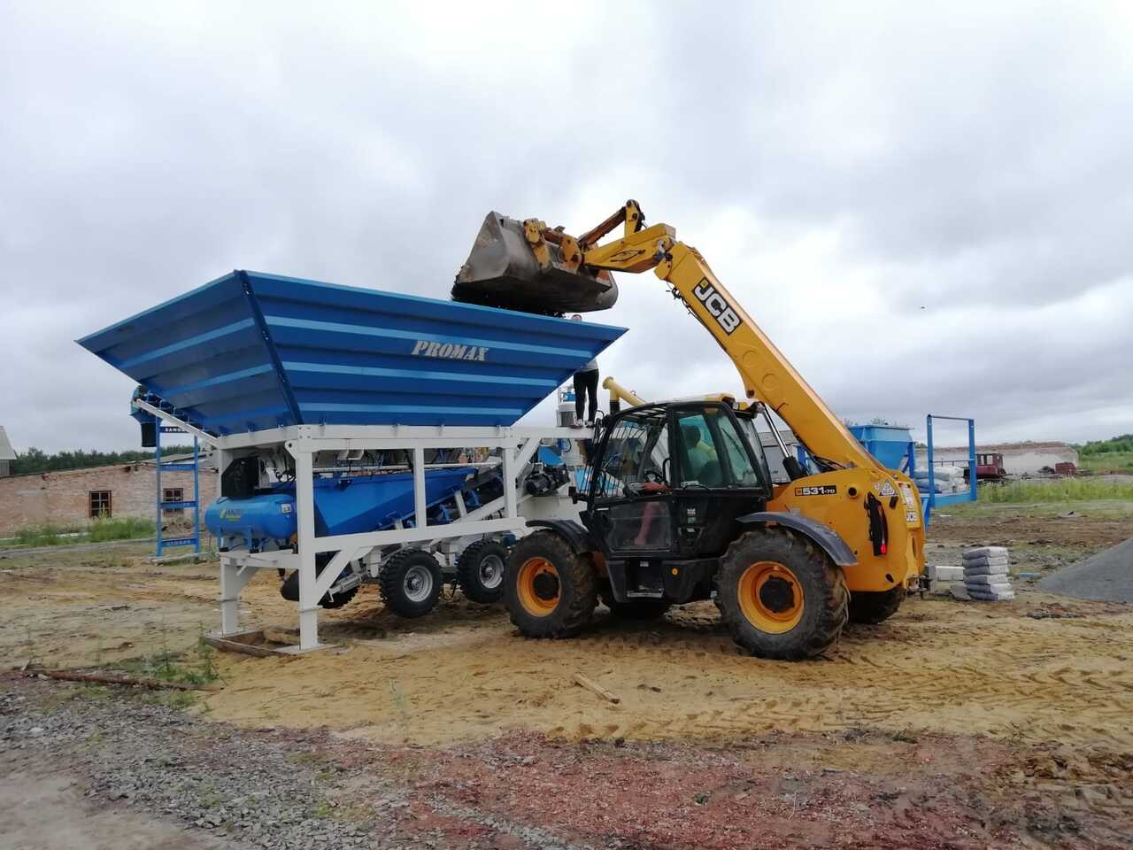 PROMAX MOBILE CONCRETE PLANT M35-PLNT (35M3/H) - Planta de hormigón: foto 2 PROMAX MOBILE CONCRETE PLANT M35-PLNT (35M3/H) - Planta de hormigón: foto 2