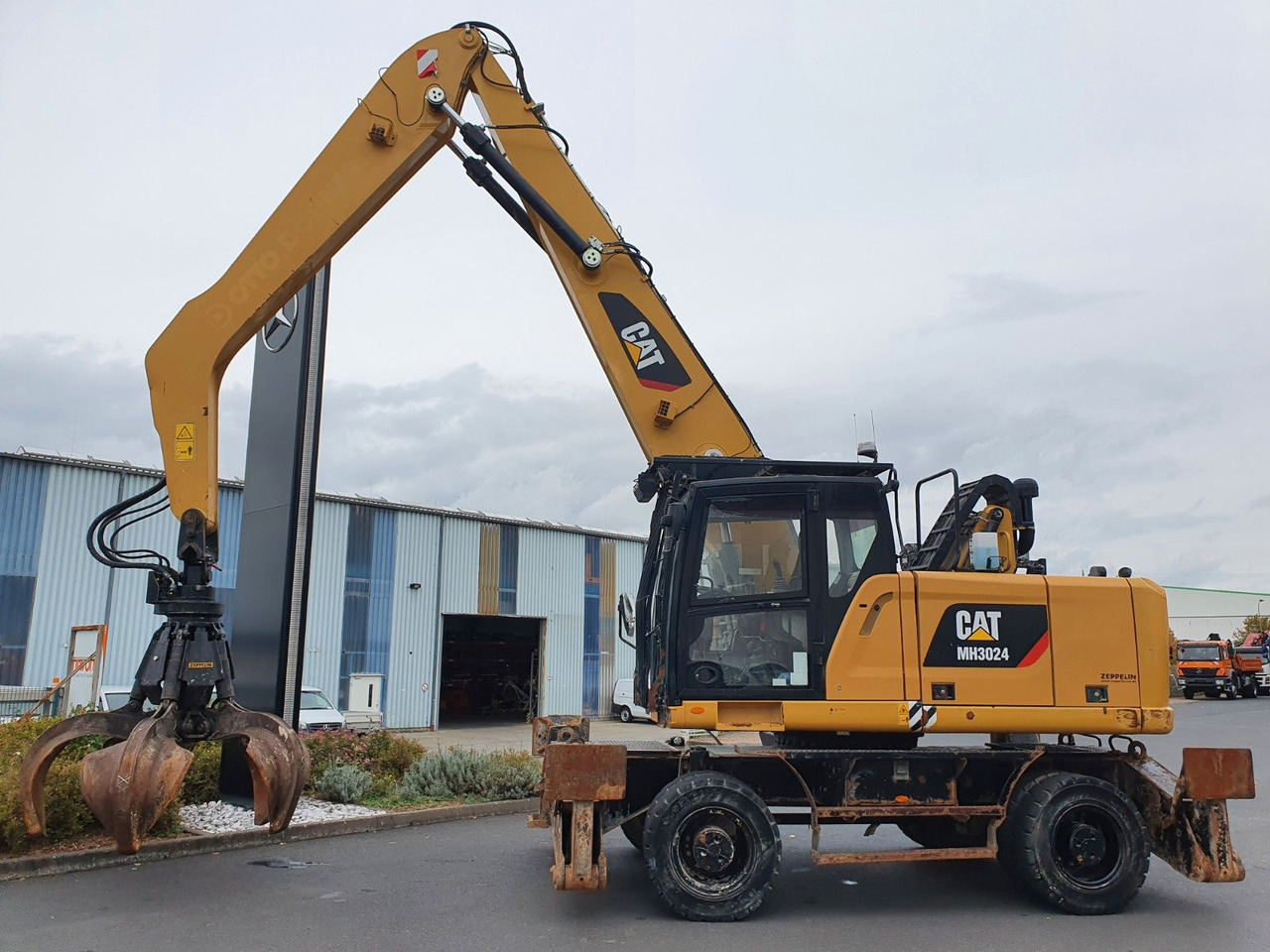 CAT MH3024 / MH 3024 / Greifer / 2018 / 9.424h - Excavadora de ruedas: foto 3 CAT MH3024 / MH 3024 / Greifer / 2018 / 9.424h - Excavadora de ruedas: foto 3