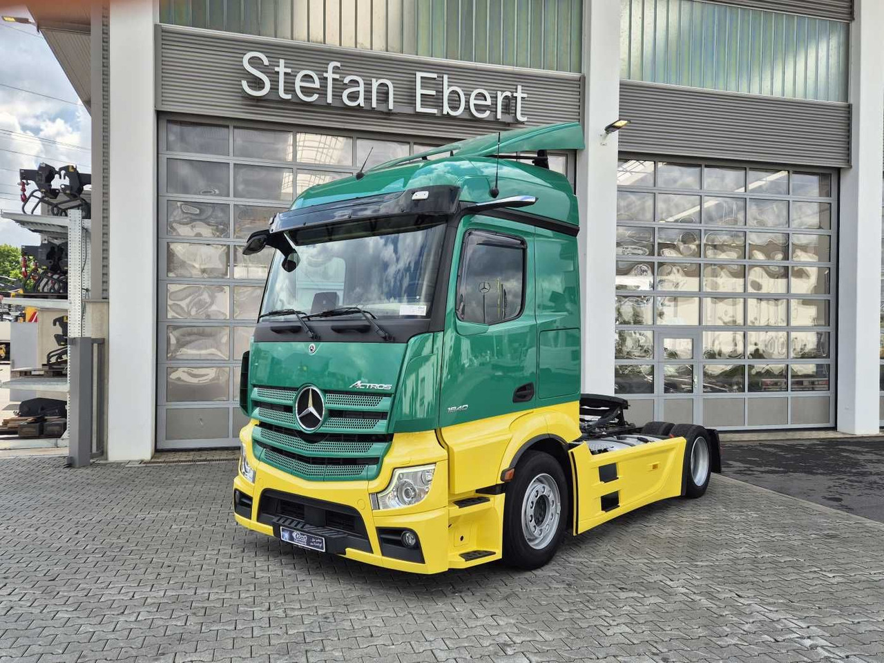 Mercedes-Benz Actros 1840 LSnRL Retarder Hubsattelplatte Xenon - Cabeza tractora: foto 1 Mercedes-Benz Actros 1840 LSnRL Retarder Hubsattelplatte Xenon - Cabeza tractora: foto 1