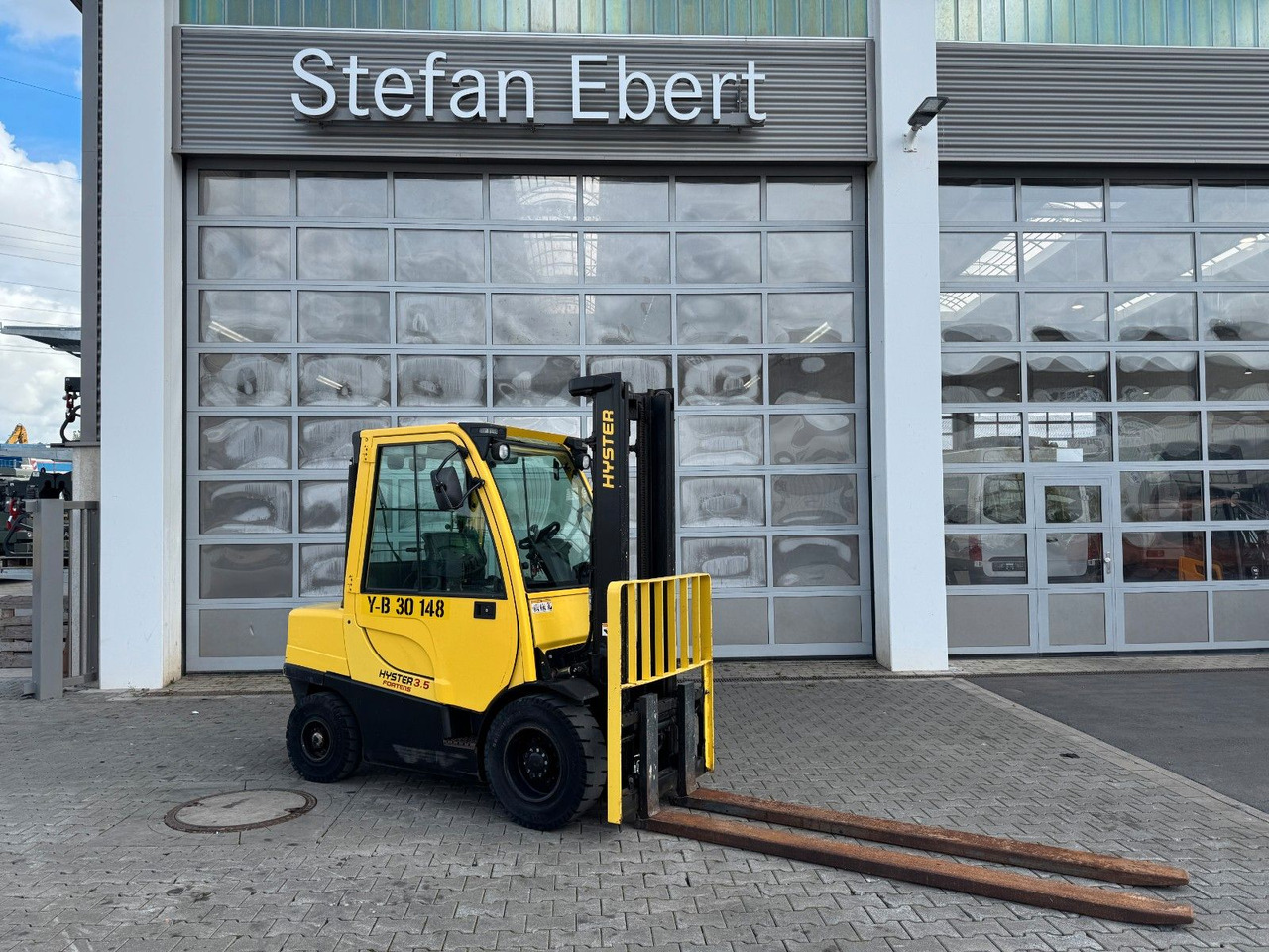 Hyster H3.5FT / nur 858h! / 3.610mm / SS - Carretilla elevadora diésel: foto 1 Hyster H3.5FT / nur 858h! / 3.610mm / SS - Carretilla elevadora diésel: foto 1