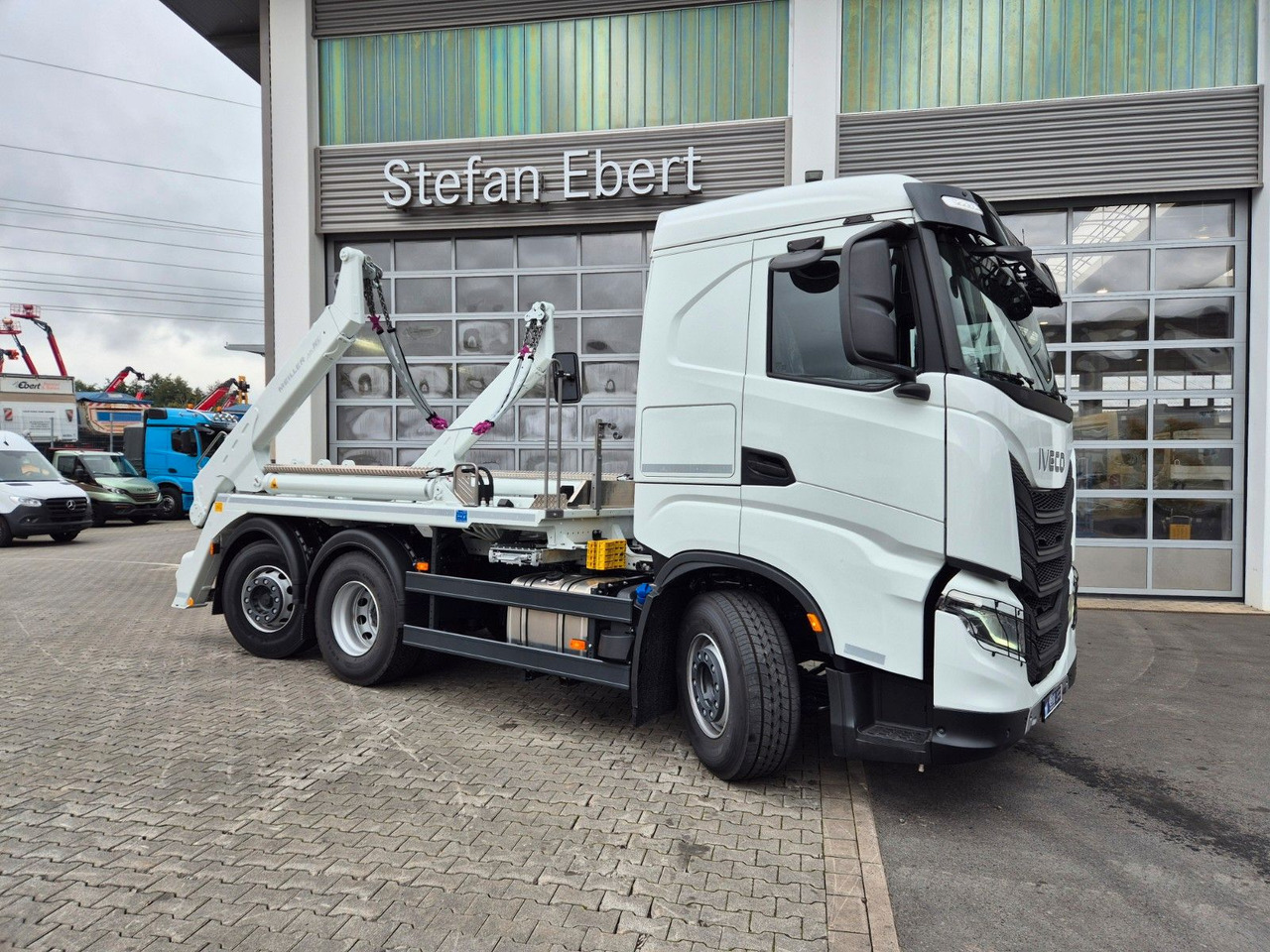 Iveco AS280X50Y/PS ON Meiller AK 16. T Funk AHK - Volquete camión: foto 4 Iveco AS280X50Y/PS ON Meiller AK 16. T Funk AHK - Volquete camión: foto 4