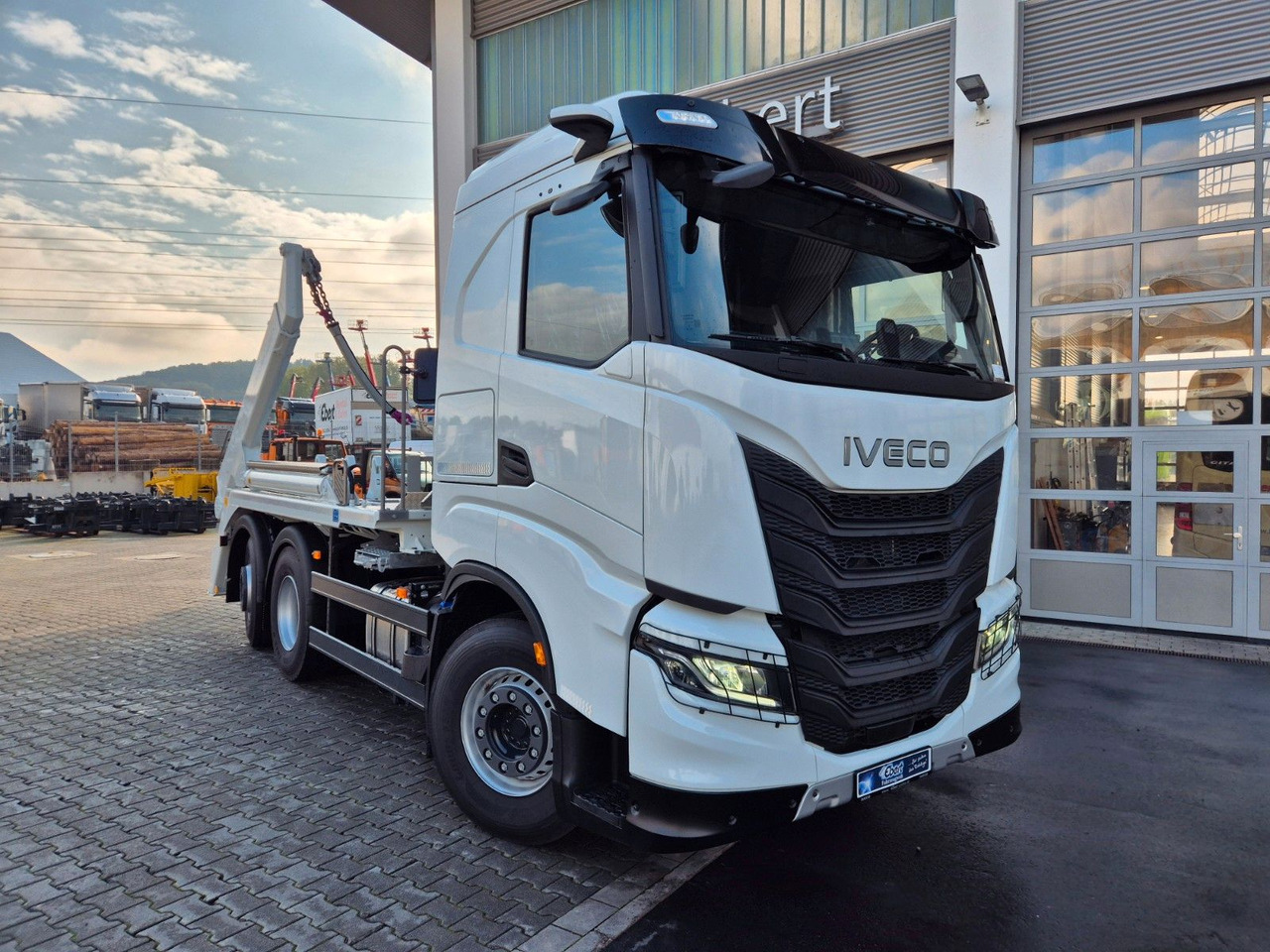 Iveco AS280X58Y/ PS ON Meiller AK 16. T Funk AHK Cam - Volquete camión: foto 3 Iveco AS280X58Y/ PS ON Meiller AK 16. T Funk AHK Cam - Volquete camión: foto 3