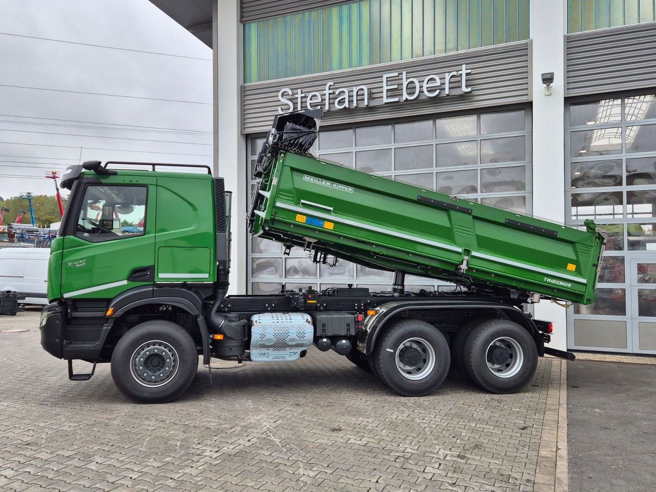 Iveco AT300X54Z HR OFF Bordmatik AHK Intarder - Volquete camión: foto 5 Iveco AT300X54Z HR OFF Bordmatik AHK Intarder - Volquete camión: foto 5