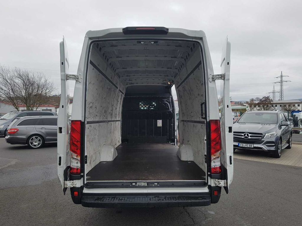 Iveco Daily 35 S 16 V *Klima*L4.100mm* - Furgón: foto 5 Iveco Daily 35 S 16 V *Klima*L4.100mm* - Furgón: foto 5