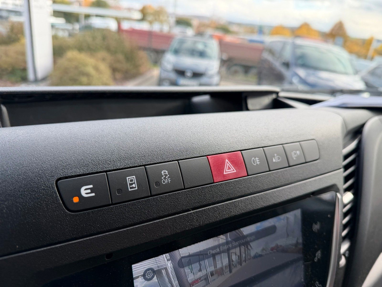 Leasing financiero de Iveco Daily 35S14 A8*R3.450mm*Automatik*Kamera*3Sitze* leasing Iveco Daily 35S14 A8*R3.450mm*Automatik*Kamera*3Sitze*: foto 17 Leasing financiero de Iveco Daily 35S14 A8*R3.450mm*Automatik*Kamera*3Sitze* leasing Iveco Daily 35S14 A8*R3.450mm*Automatik*Kamera*3Sitze*: foto 17