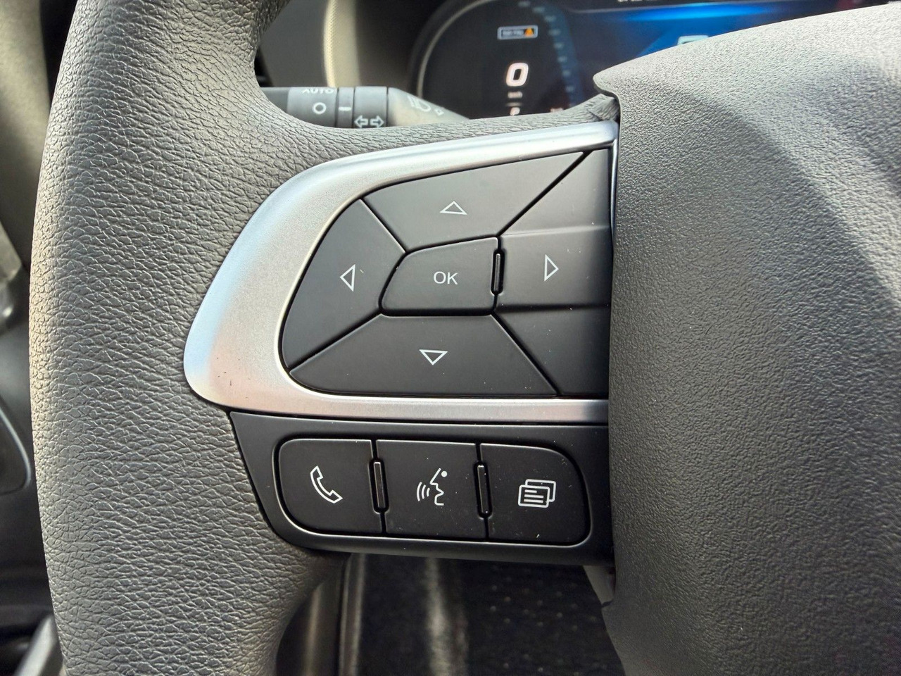 Leasing financiero de Iveco Daily 35S14 A8*R3.450mm*Automatik*Kamera*3Sitze* leasing Iveco Daily 35S14 A8*R3.450mm*Automatik*Kamera*3Sitze*: foto 12 Leasing financiero de Iveco Daily 35S14 A8*R3.450mm*Automatik*Kamera*3Sitze* leasing Iveco Daily 35S14 A8*R3.450mm*Automatik*Kamera*3Sitze*: foto 12