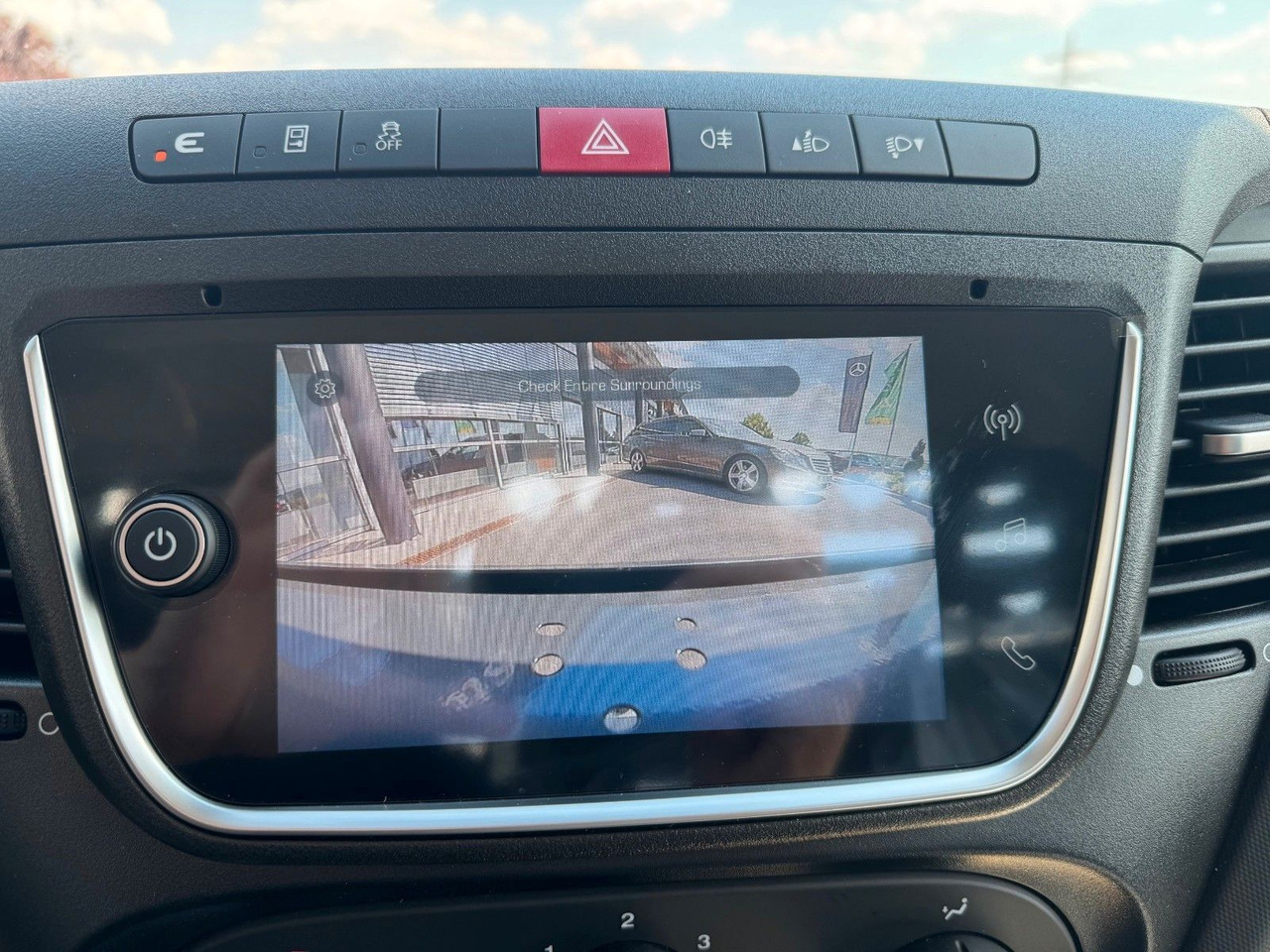 Leasing financiero de Iveco Daily 35S16 3.0L Kipper *R3.450mm*AHK*Automatik* leasing Iveco Daily 35S16 3.0L Kipper *R3.450mm*AHK*Automatik*: foto 13 Leasing financiero de Iveco Daily 35S16 3.0L Kipper *R3.450mm*AHK*Automatik* leasing Iveco Daily 35S16 3.0L Kipper *R3.450mm*AHK*Automatik*: foto 13