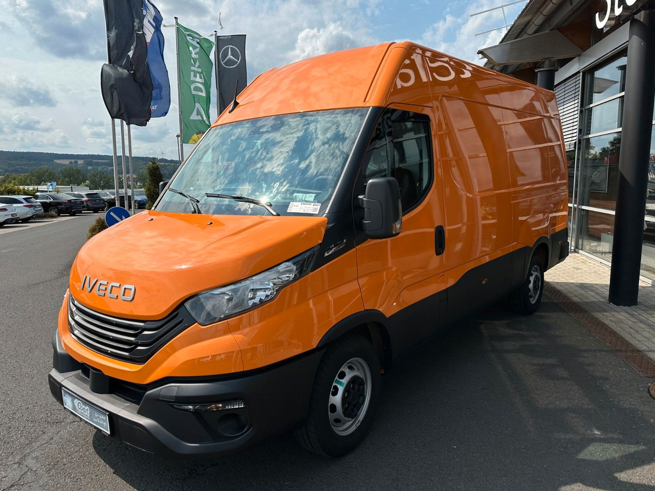 Iveco Daily 35S16 HA8 *R.3520mm*Neues Modell* - Furgón: foto 3 Iveco Daily 35S16 HA8 *R.3520mm*Neues Modell* - Furgón: foto 3