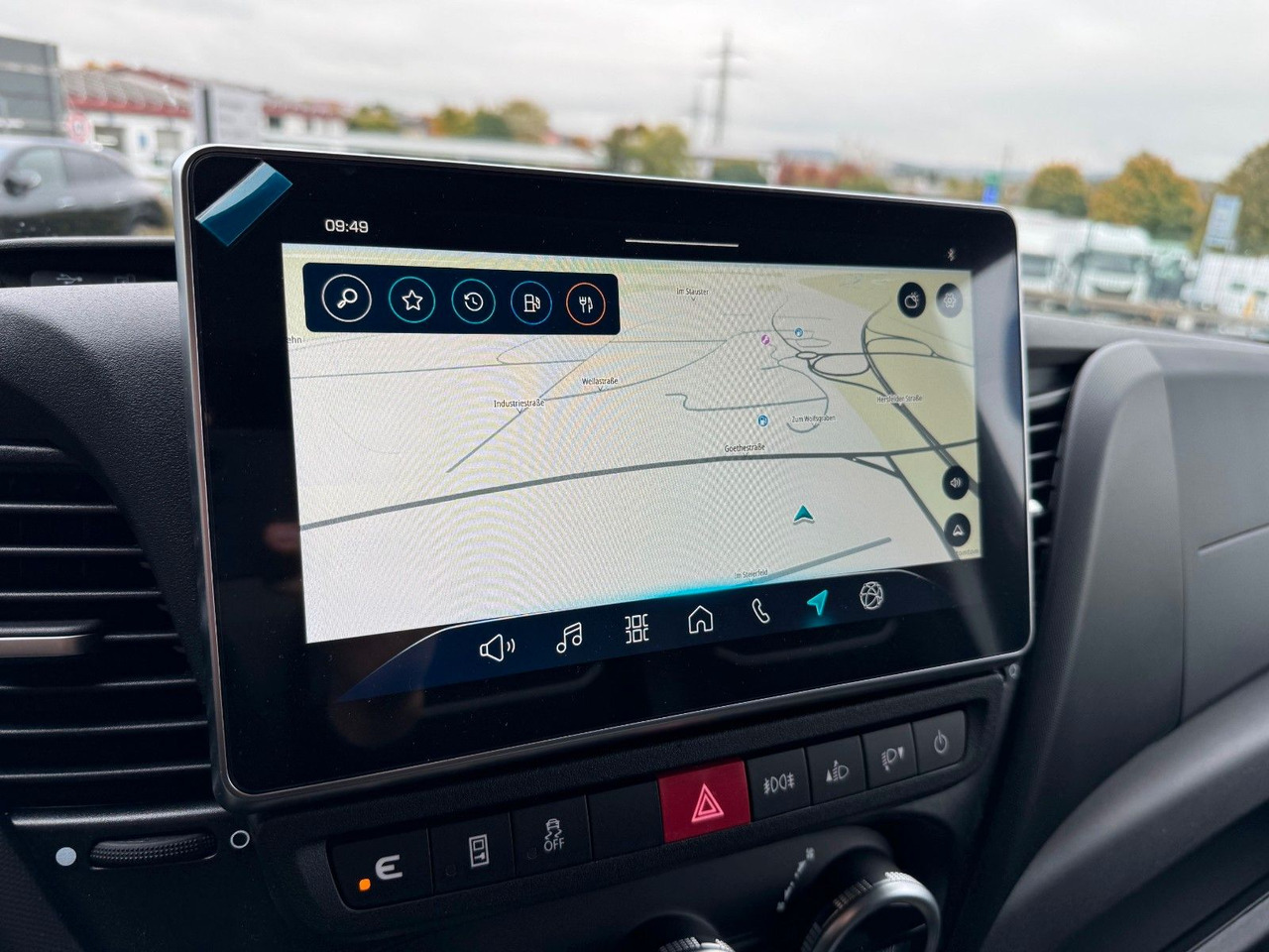 Furgón Iveco Daily 35S18HA8 3.0L *R3.520mm*AHK*2xSchiebetür*: foto 18 Furgón Iveco Daily 35S18HA8 3.0L *R3.520mm*AHK*2xSchiebetür*: foto 18