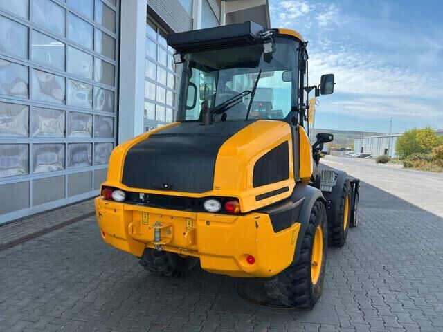 JCB 409 SV / nur 2.496h / Klima Klappschaufel Gabel - Cargadora de ruedas: foto 4 JCB 409 SV / nur 2.496h / Klima Klappschaufel Gabel - Cargadora de ruedas: foto 4