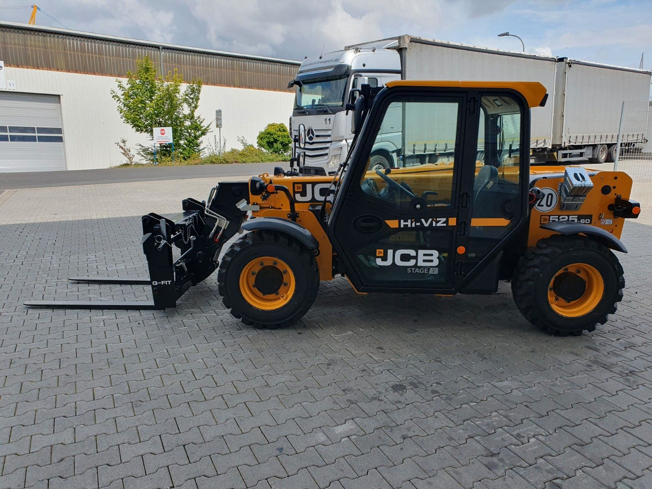 JCB 525-60 / Neufahrzeug /Palettengabel / 2025 - Manipulador telescópico: foto 5 JCB 525-60 / Neufahrzeug /Palettengabel / 2025 - Manipulador telescópico: foto 5