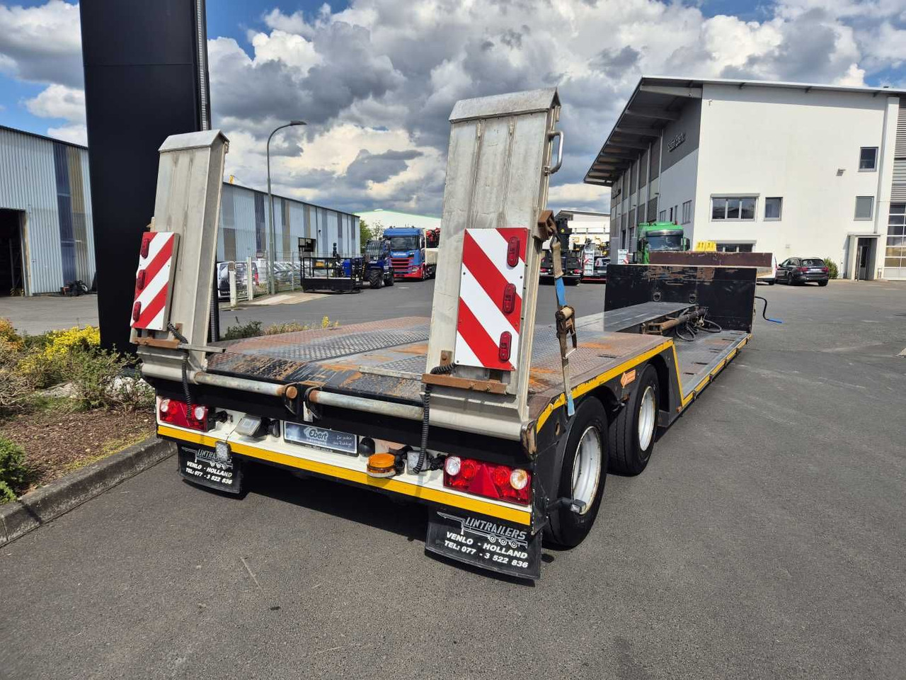 LinTrailers S2A 14 LSDN Teleskopierbar BPW-Achsen 57.000km - Góndola rebajadas semirremolque: foto 2 LinTrailers S2A 14 LSDN Teleskopierbar BPW-Achsen 57.000km - Góndola rebajadas semirremolque: foto 2