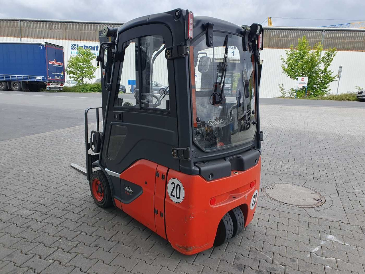 Linde E14 - 02 / Triplex: 4.00m! / SS / nur 1.777h! - Carretilla elevadora eléctrica: foto 5 Linde E14 - 02 / Triplex: 4.00m! / SS / nur 1.777h! - Carretilla elevadora eléctrica: foto 5