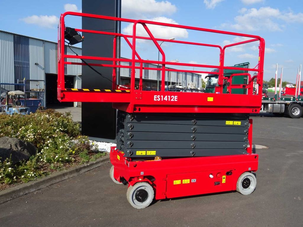 Magni ES1412E Scherenbühne // 13.8m Arbeitshöhe - Plataforma de tijeras: foto 4 Magni ES1412E Scherenbühne // 13.8m Arbeitshöhe - Plataforma de tijeras: foto 4