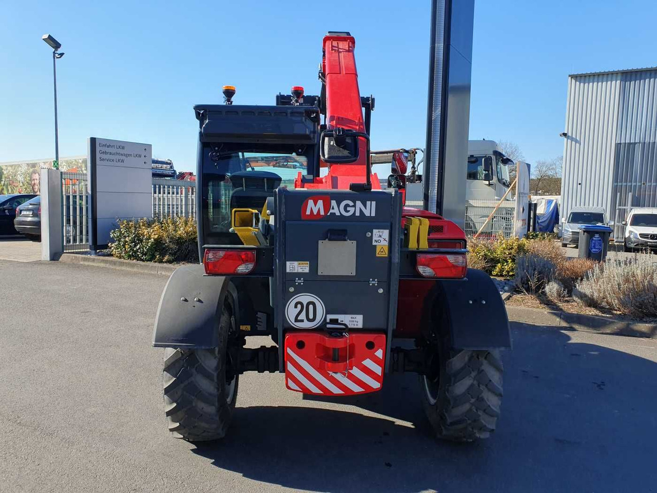 Magni TH 3.6-D5/D / 3to - 5,8m / 75PS - Manipulador telescópico: foto 5 Magni TH 3.6-D5/D / 3to - 5,8m / 75PS - Manipulador telescópico: foto 5