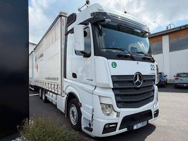 Mercedes-Benz Actros 2542 L 6x2 Standklima Retarder - Camión lona: foto 2 Mercedes-Benz Actros 2542 L 6x2 Standklima Retarder - Camión lona: foto 2