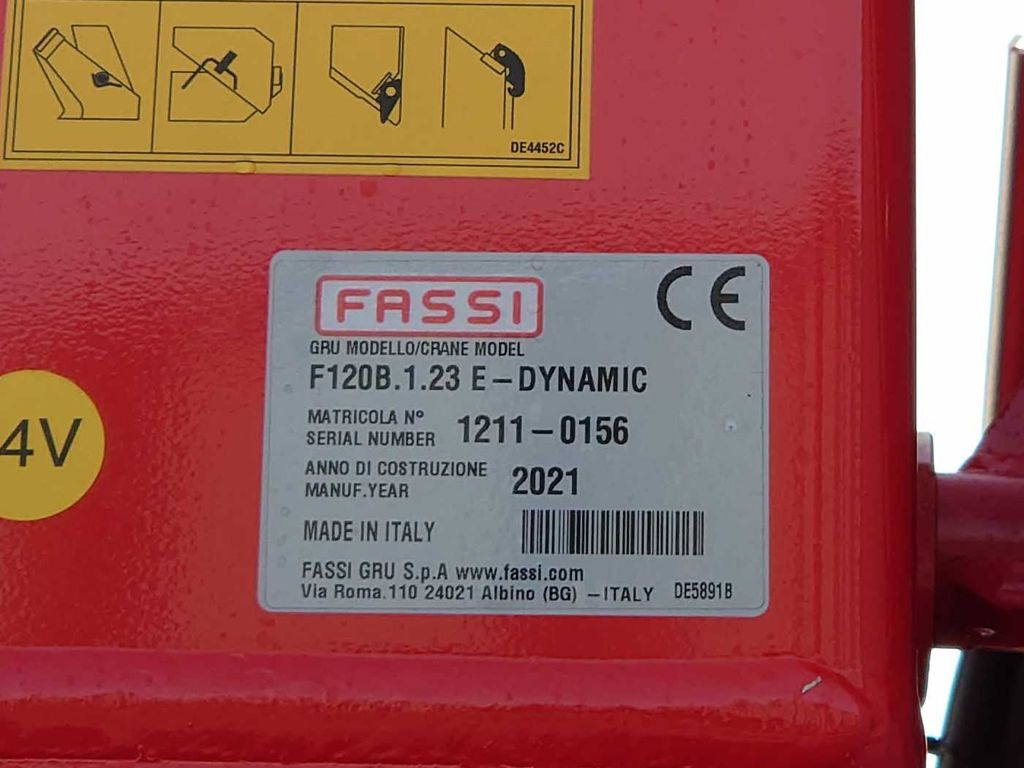 Volquete camión, Camión grúa nuevo Mercedes-Benz Arocs 1832 KK 4x2 Kipper+Kran Fassi F120+Funk Mercedes-Benz Arocs 1832 KK 4x2 Kipper+Kran Fassi F120+Funk: foto 8 Volquete camión, Camión grúa nuevo Mercedes-Benz Arocs 1832 KK 4x2 Kipper+Kran Fassi F120+Funk Mercedes-Benz Arocs 1832 KK 4x2 Kipper+Kran Fassi F120+Funk: foto 8