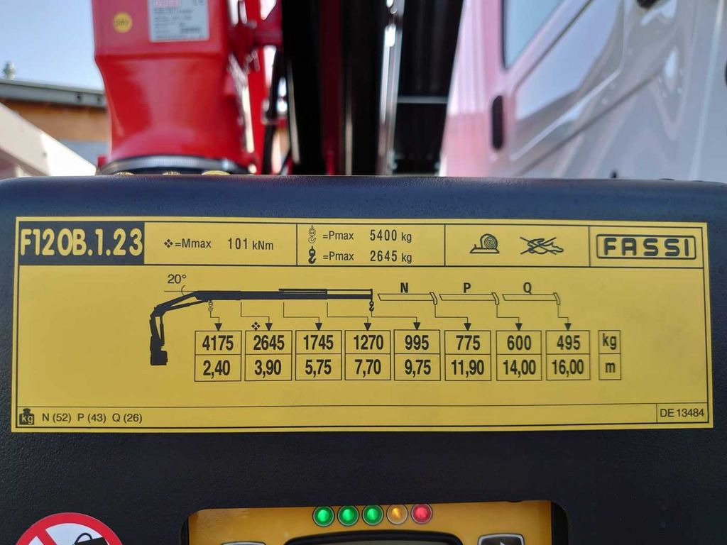 Volquete camión, Camión grúa nuevo Mercedes-Benz Arocs 1832 KK 4x2 Kipper+Kran Fassi F120+Funk Mercedes-Benz Arocs 1832 KK 4x2 Kipper+Kran Fassi F120+Funk: foto 9 Volquete camión, Camión grúa nuevo Mercedes-Benz Arocs 1832 KK 4x2 Kipper+Kran Fassi F120+Funk Mercedes-Benz Arocs 1832 KK 4x2 Kipper+Kran Fassi F120+Funk: foto 9