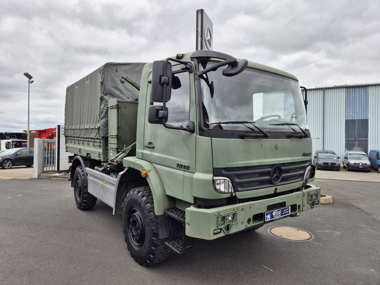 Mercedes-Benz Atego 1018 A 4x4 Singlebereifung 6 Stück vorh. - Camión lona: foto 3 Mercedes-Benz Atego 1018 A 4x4 Singlebereifung 6 Stück vorh. - Camión lona: foto 3