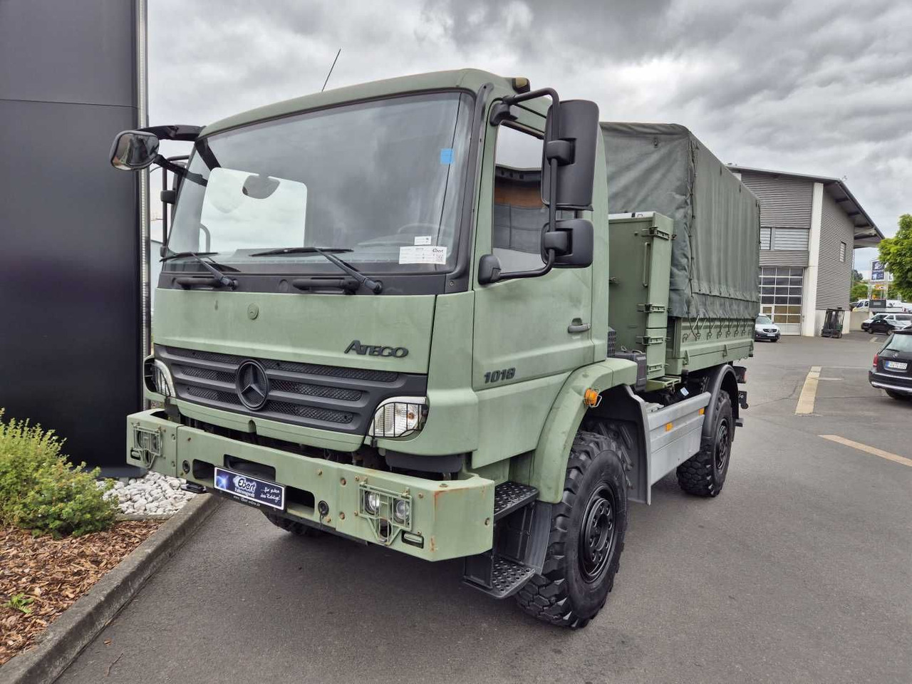 Mercedes-Benz Atego 1018 A 4x4 Singlebereifung 6 Stück vorh. - Camión lona: foto 2 Mercedes-Benz Atego 1018 A 4x4 Singlebereifung 6 Stück vorh. - Camión lona: foto 2