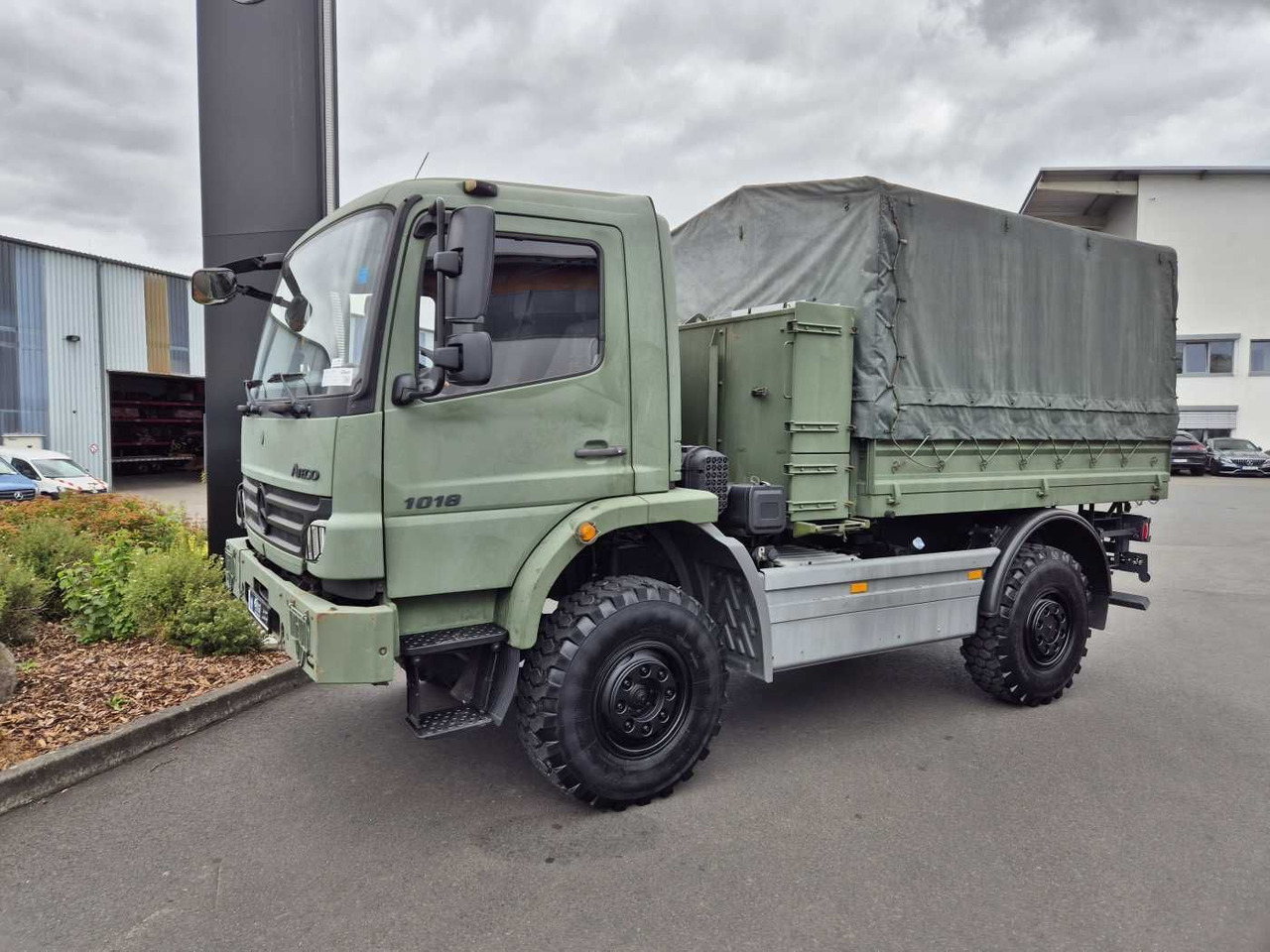 Mercedes-Benz Atego 1018 A 4x4 Singlebereifung 6 Stück vorh. - Camión caja abierta: foto 4 Mercedes-Benz Atego 1018 A 4x4 Singlebereifung 6 Stück vorh. - Camión caja abierta: foto 4