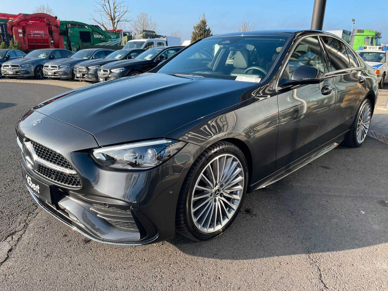 Mercedes-Benz C 200 4M AMG Pano+AHK+360°+Digital+Ambiente - Sedan: foto 2 Mercedes-Benz C 200 4M AMG Pano+AHK+360°+Digital+Ambiente - Sedan: foto 2