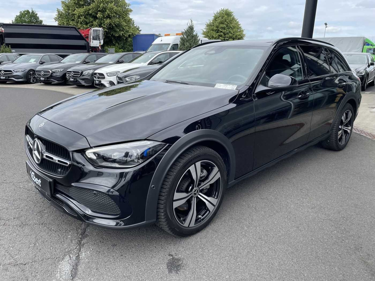 Mercedes-Benz C 220 d T 4M ALL-Terrain AHK+360°+ Digital+Leder - Coche: foto 2 Mercedes-Benz C 220 d T 4M ALL-Terrain AHK+360°+ Digital+Leder - Coche: foto 2