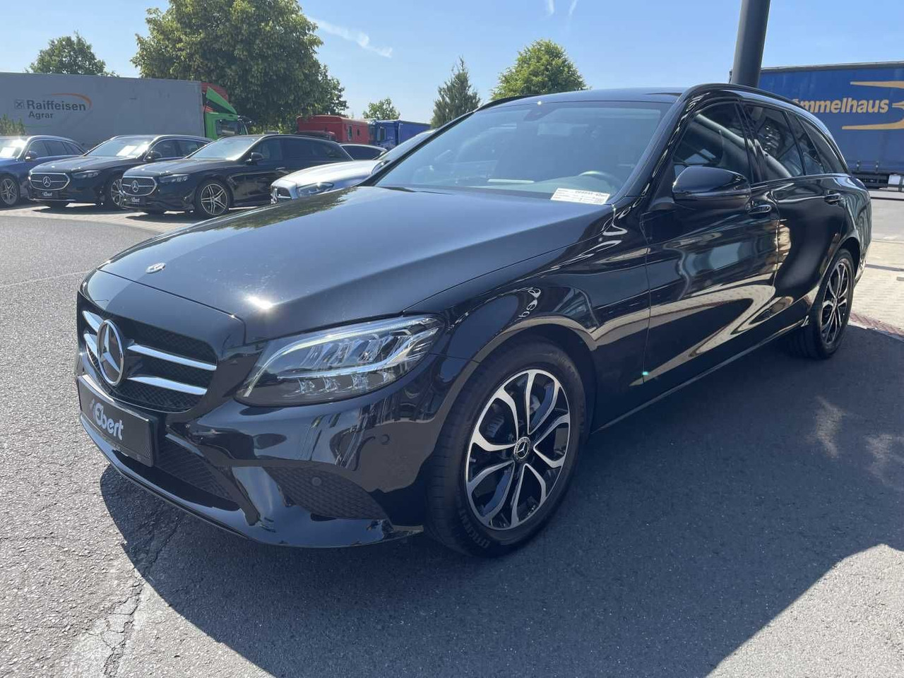 Mercedes-Benz C 220 d T 9G Avantgarde R-Kamera+AHK +Burmester+ - Coche: foto 2 Mercedes-Benz C 220 d T 9G Avantgarde R-Kamera+AHK +Burmester+ - Coche: foto 2