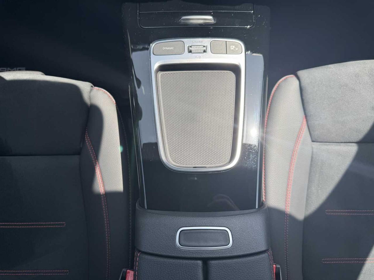 Coche familiar Mercedes-Benz CLA 220d Shooting Brake AMG+Pano+Distr+AHK+uvm.: foto 15 Coche familiar Mercedes-Benz CLA 220d Shooting Brake AMG+Pano+Distr+AHK+uvm.: foto 15