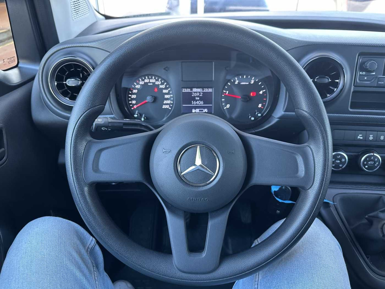 Furgoneta pequeña Mercedes-Benz Citan 108 CDI Regal Klima: foto 12