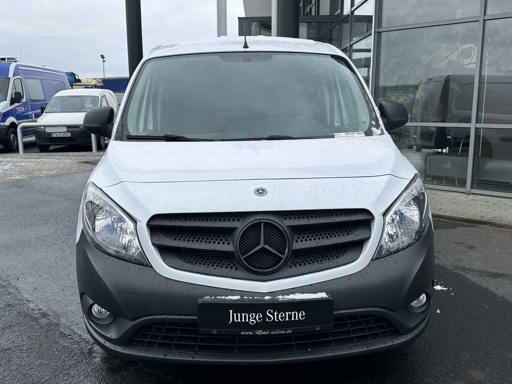 Mercedes-Benz Citan 109 CDI Klima - Furgoneta pequeña: foto 2 Mercedes-Benz Citan 109 CDI Klima - Furgoneta pequeña: foto 2
