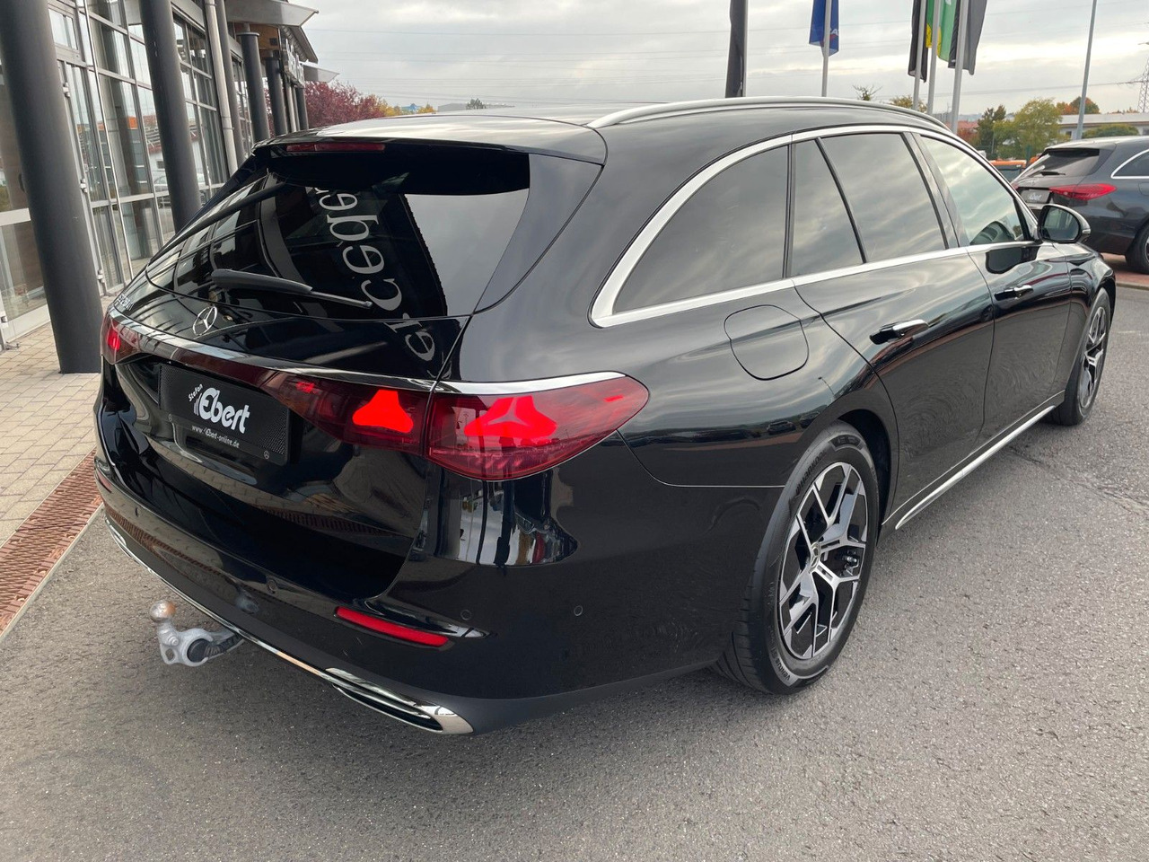 Mercedes-Benz E 220 d T Exclusive Nappa+AHK+360°+Burm+Sitzklim - Coche familiar: foto 5 Mercedes-Benz E 220 d T Exclusive Nappa+AHK+360°+Burm+Sitzklim - Coche familiar: foto 5
